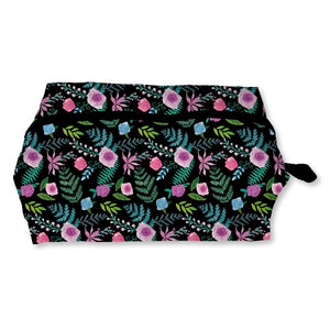 thirsties simple pod zipper toiletry  bags are made in the USA