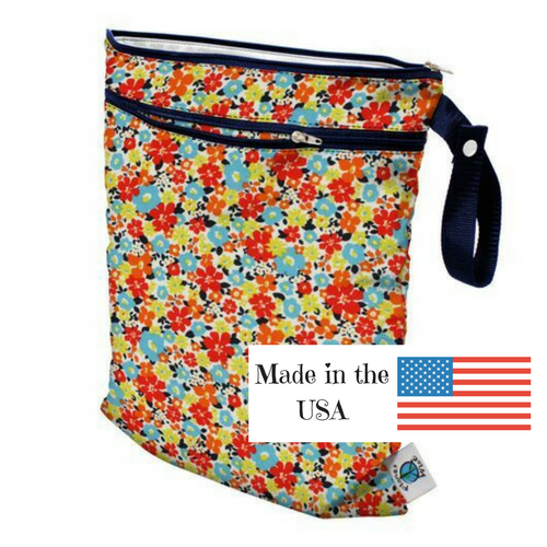 http://jilliansdrawers.com/cdn/shop/products/Planet_Wise_Wet_Dry_bag_Made_in_the_USA_Icon_600x.png?v=1626718398