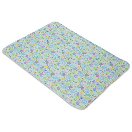 http://jilliansdrawers.com/cdn/shop/products/blueberry-waterproof-mattress-pads-baby-birds-print-2018_600x.jpeg?v=1555948353