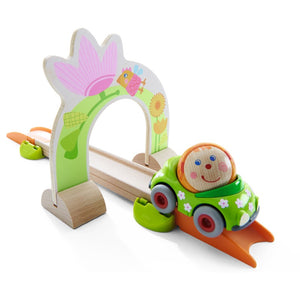 HABA Kullerbü Flower Power Arch and Car set includes 8 pieces