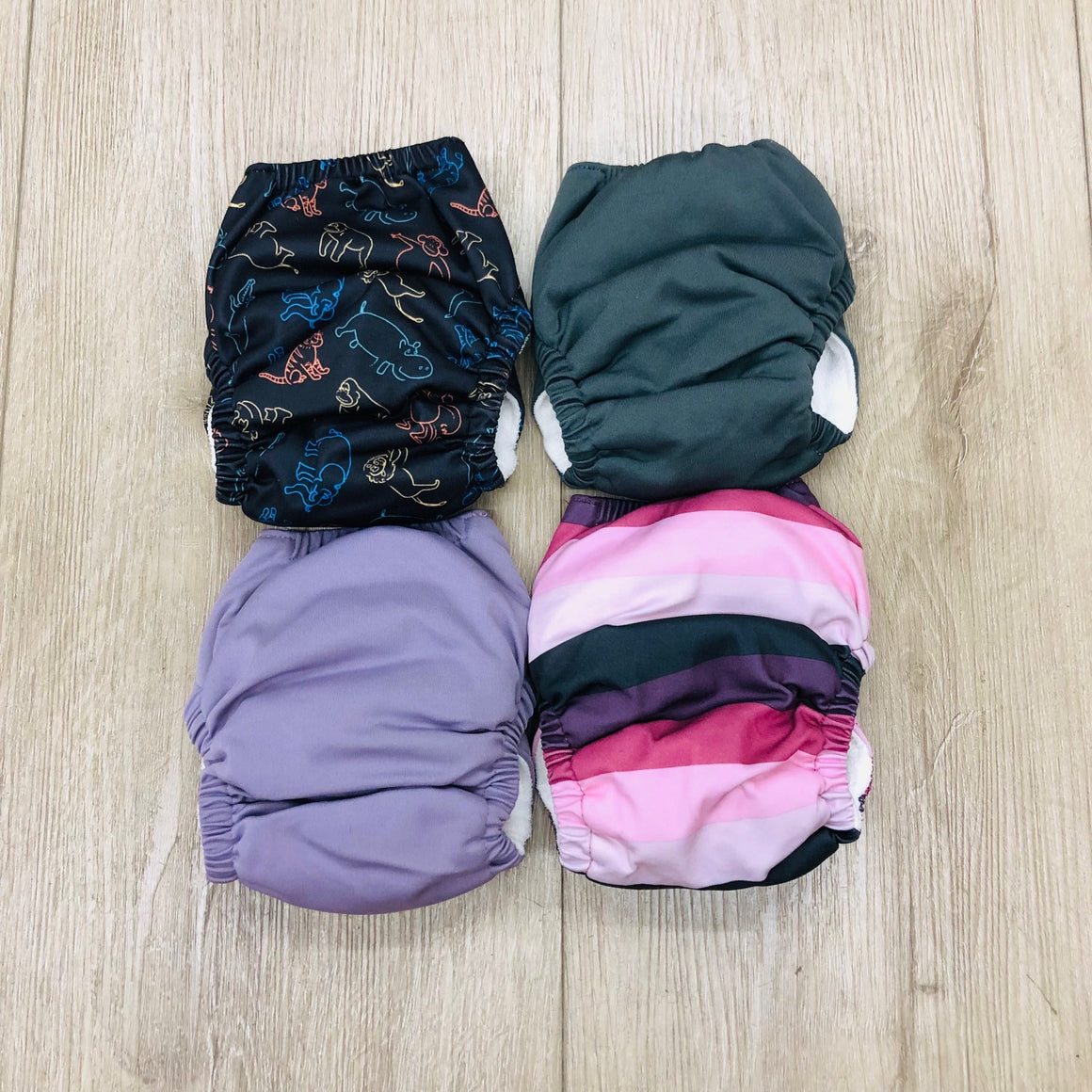 4-Pack, GroVia Newborn All-in-One Diaper, Gently Used