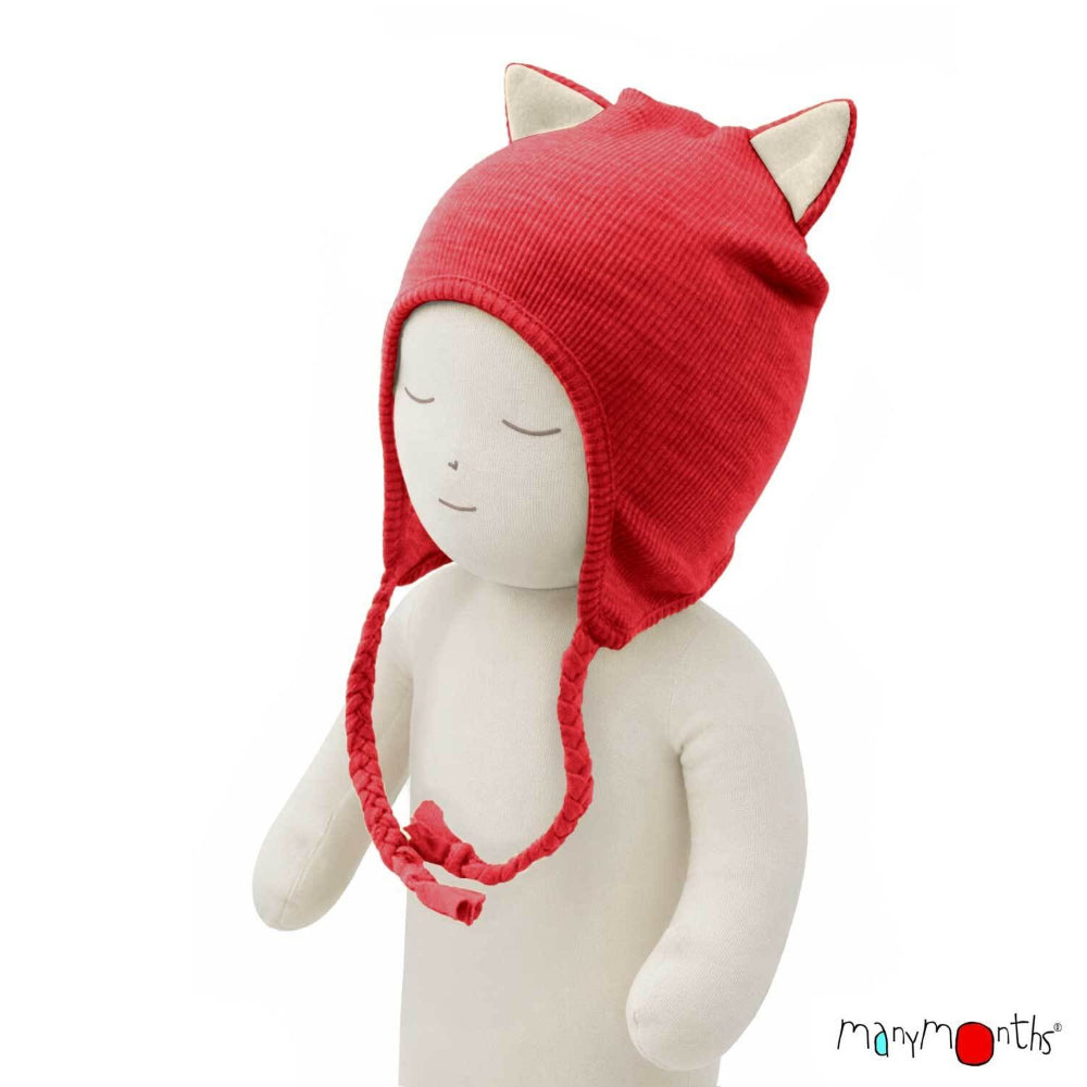 child wearing a Natural woollies kitty earflap beanie 