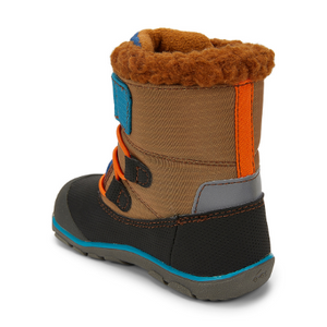 See Kai Run Gilman Winter Boots for kids and toddlers, shown in 2023 Navy Polar Bear Eric Carle print