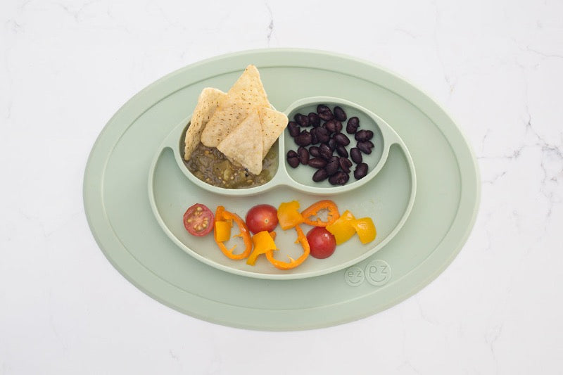 ezpz mini mat stokke tripp trapp EZPZ Mini Mat All-in-One Silicone Plate & Placemat