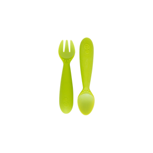 ezpz mini utensils set with logo