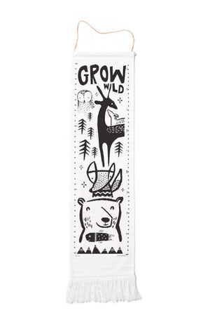 Wee Gallery brand organic cotton growth chart with black and white print, rainforest theme